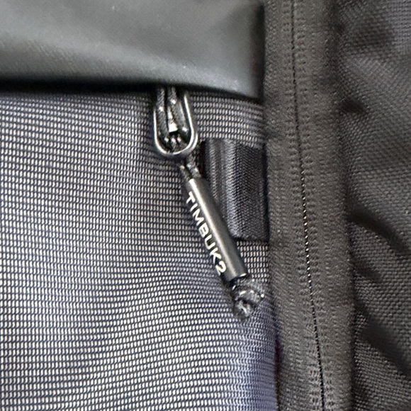 Timbuk2 Black Clark Commuter Backpack - Picture 5 of 10